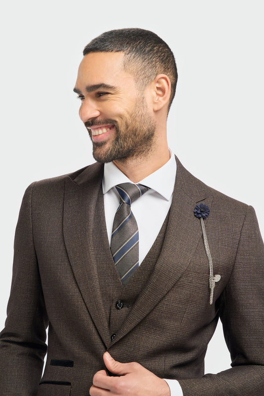 5 Essential Suits Every Man Should Own