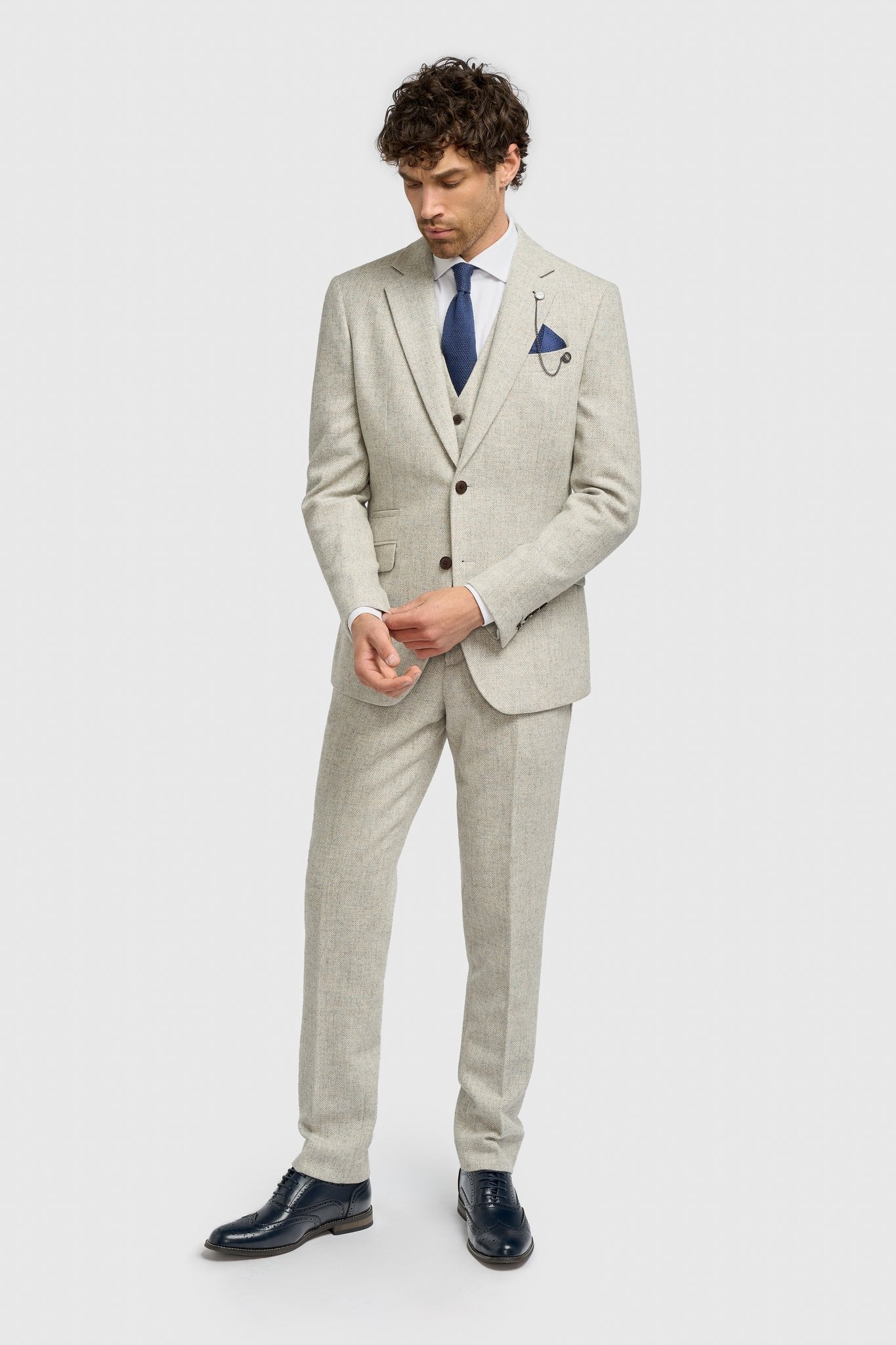 Thomas Pearl Grey Three Piece Suit