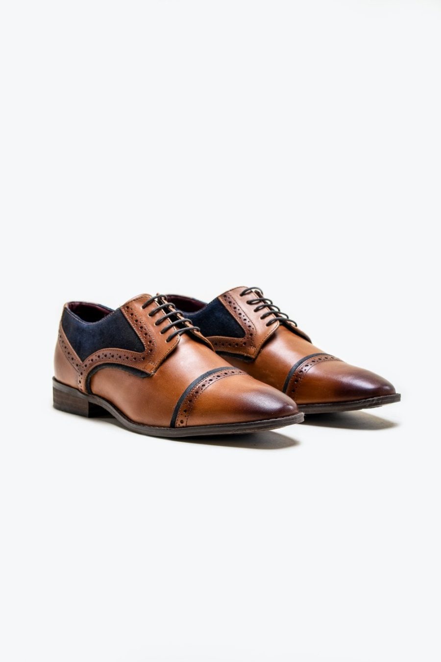 Braga Tan Brogue Shoes by Cavani