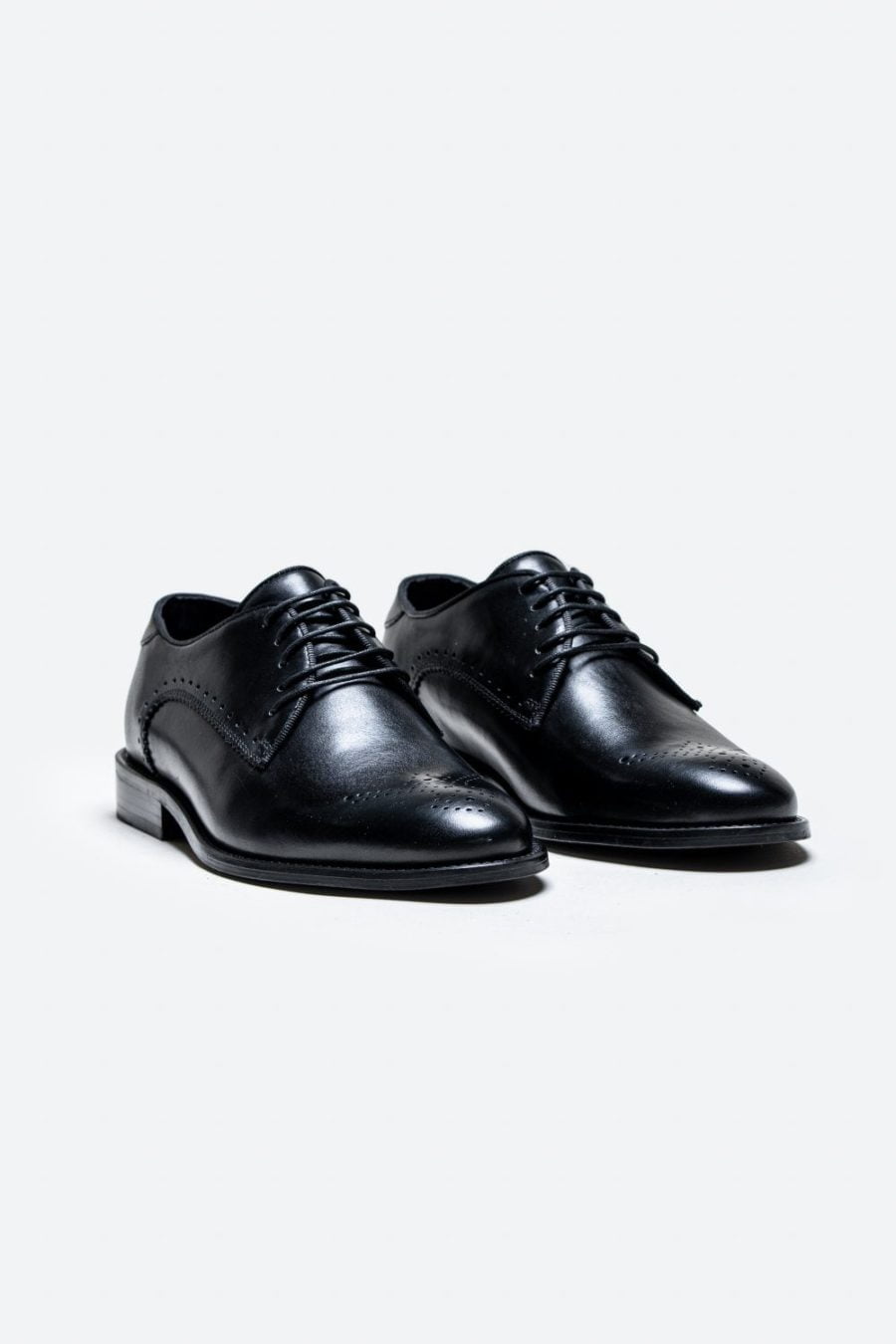 Madrid Black Brogue Shoes by Cavani